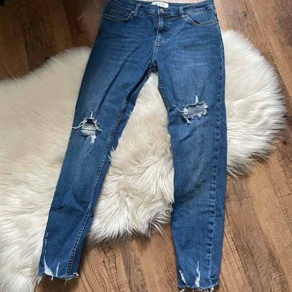 FREE PEOPLE Shark Bite Skinny Jeans - Picture 2 of 5